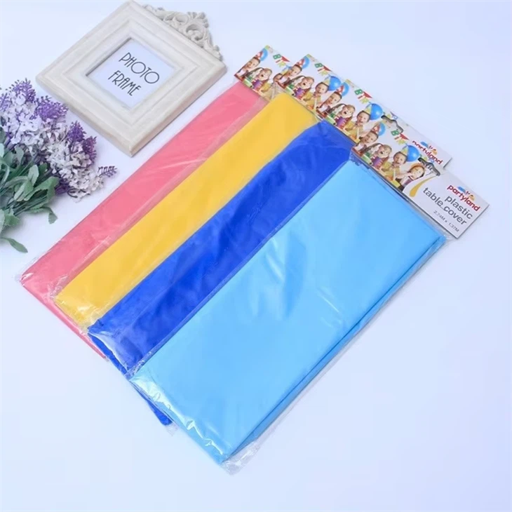 Plain Color Plastic Table Cloth Waterproof Disposable Table Cover For Kitchen Picnic